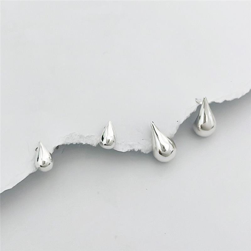 BRINCO GOTA TARRACHA PEQ PRATA 925