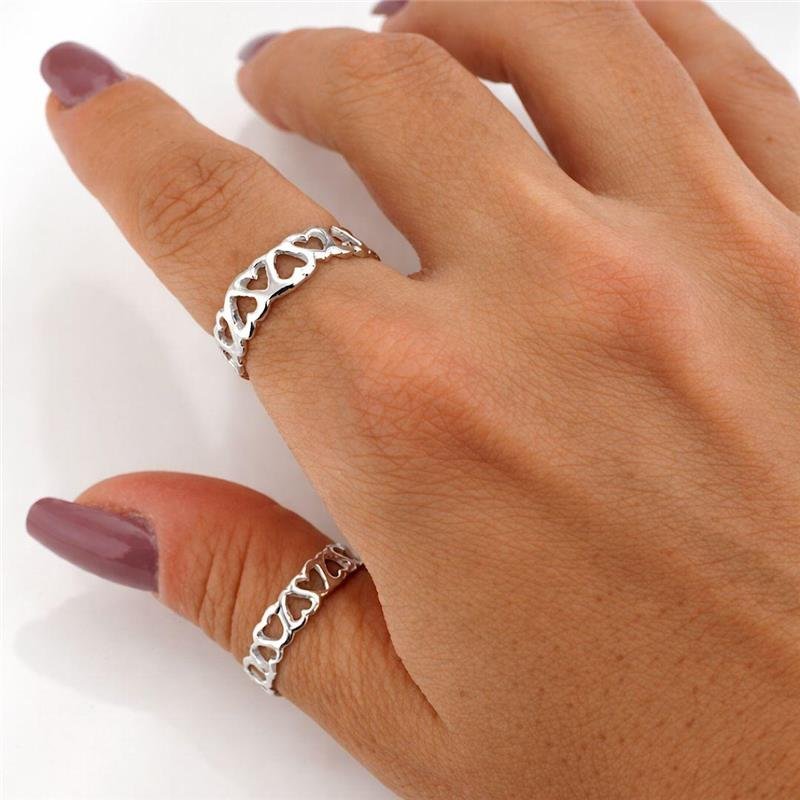 ANEL CORAÇÕES VAZADO PRATA 925