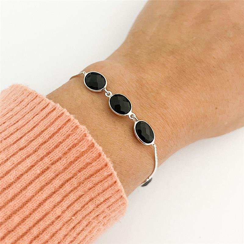 PULSEIRA 5 PEDRAS ONIX OVAL PRATA 925