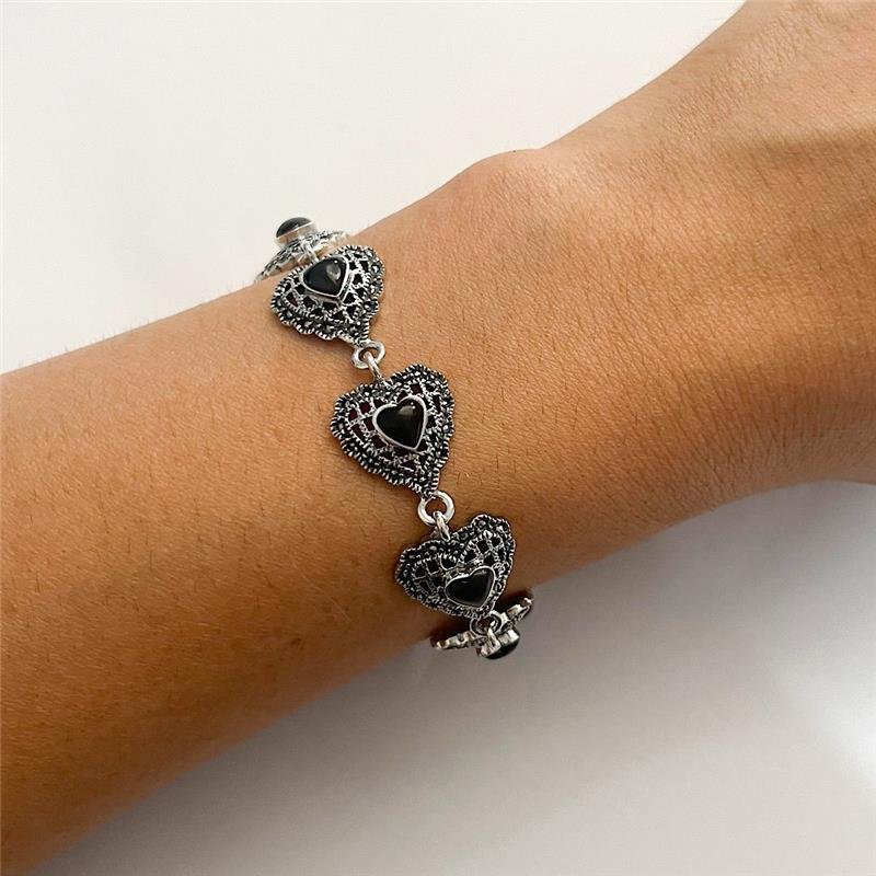 PULSEIRA CORAÇÃO ONIX PRATA BALI 925