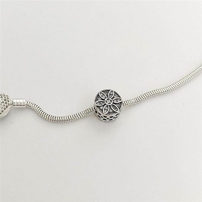 BERLOQUE SEPARADOR FLOR CRAVEJADA PRATA 925