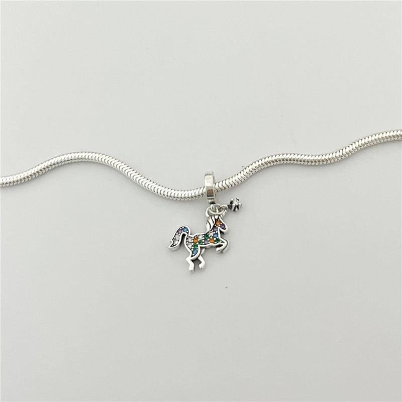 BERLOQUE CAVALO COLOR CRAVEJADO PRATA 925