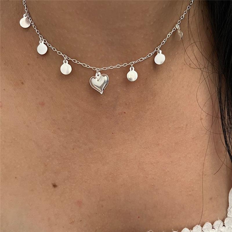 COLAR CHOKER CORAÇÃO E MEDALHAS PRATA 925