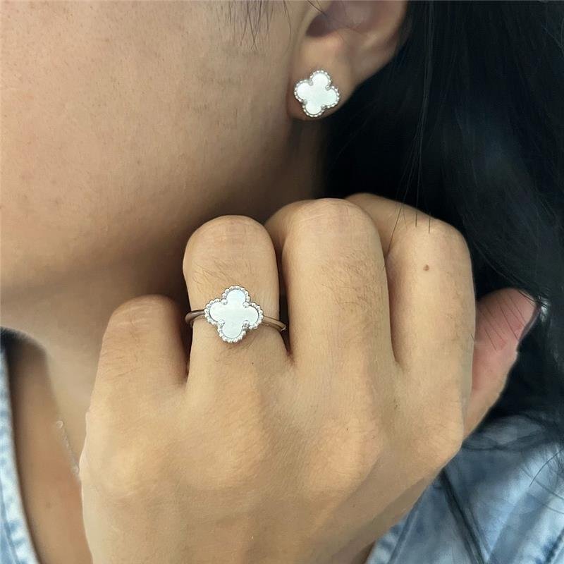 CONJUNTO VANCLEEF MADREPEROLA 4 PEÇAS PRATA 925