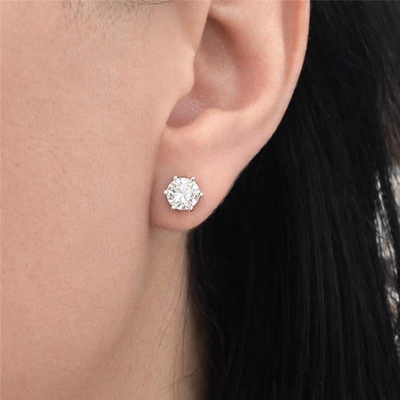 BRINCO MOISSANITE PONTO DE LUZ 5MM 6 GARRAS PRATA 925