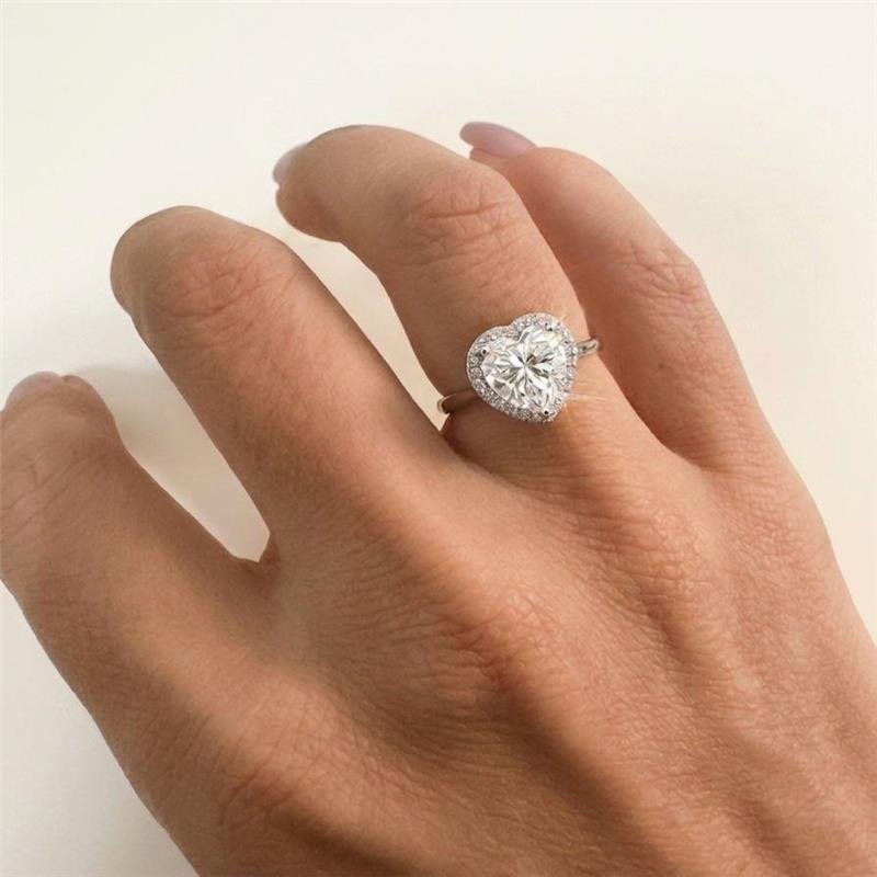 ANEL MOISSANITE CORAÇÃO CRAVEJADO PRATA 925